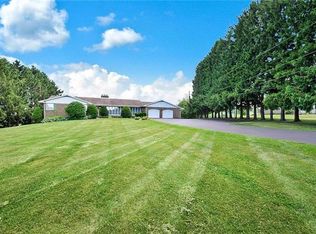 1124 Rising Sun Rd, Laurys Station, PA 18059