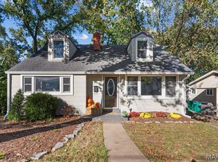 107 Saint George Pl, Saint Louis, MO