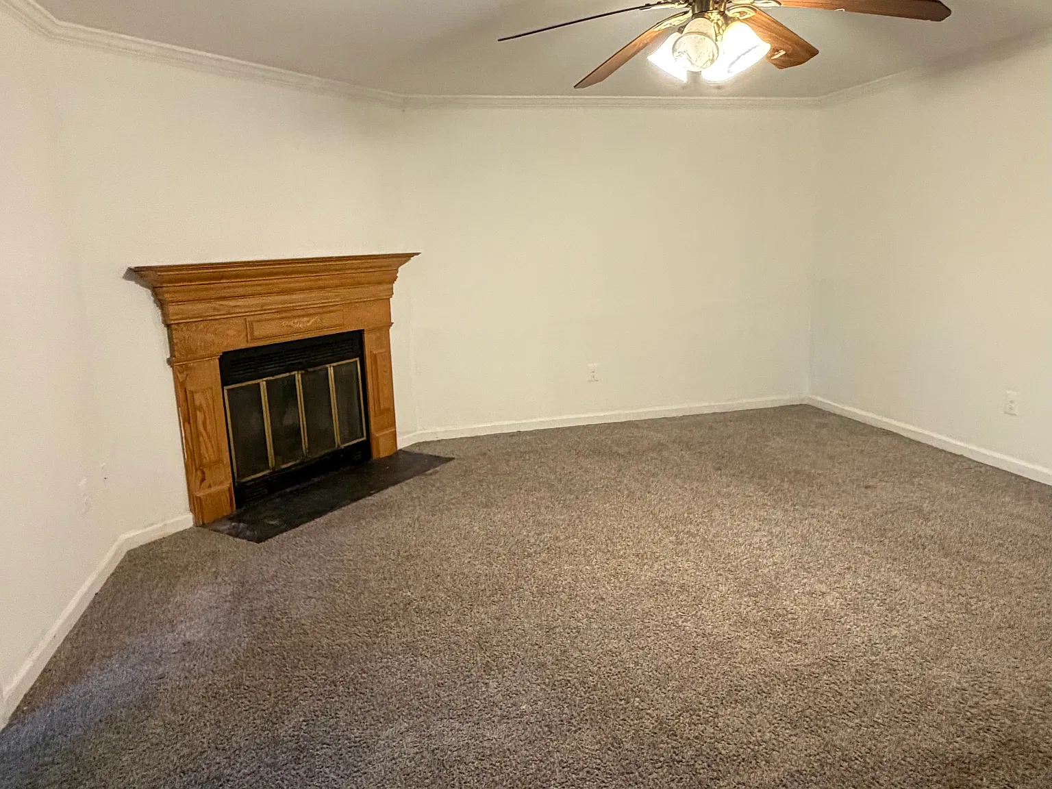 New Britain Cir, Manassas — Photo 3