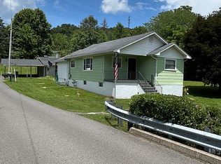116 Poe St, Sophia, WV 25921