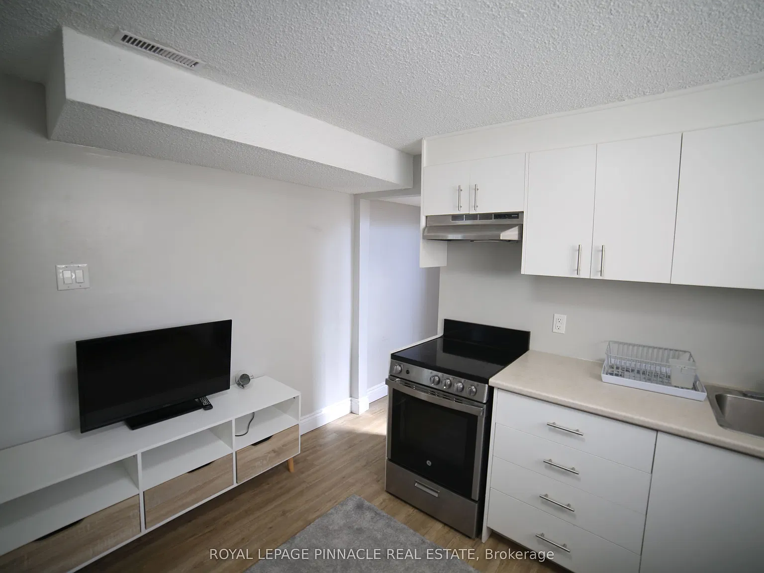 1 bed, $1,500 — Photo 4
