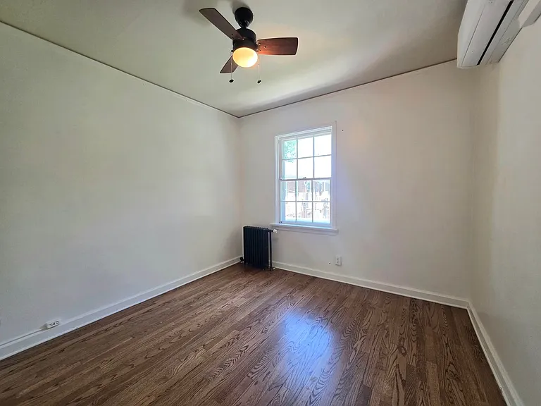 2038 N Grand Ave — Photo 11