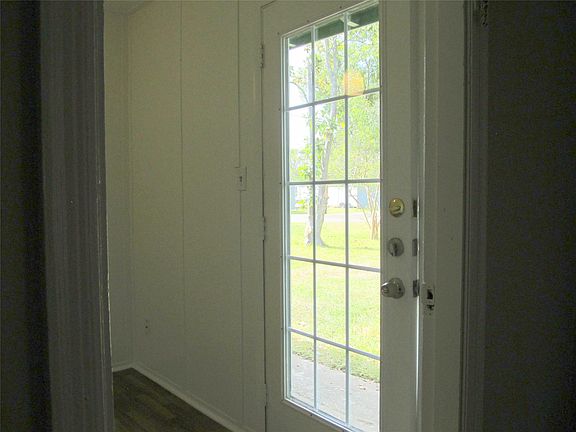 4th image of 603 Coryell St