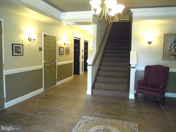 3rd image of 902 Macphail Woods Xing APT 4G