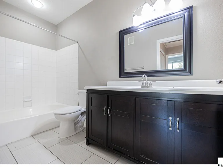 2929 W Yorkshire Dr #1110 — Photo 10