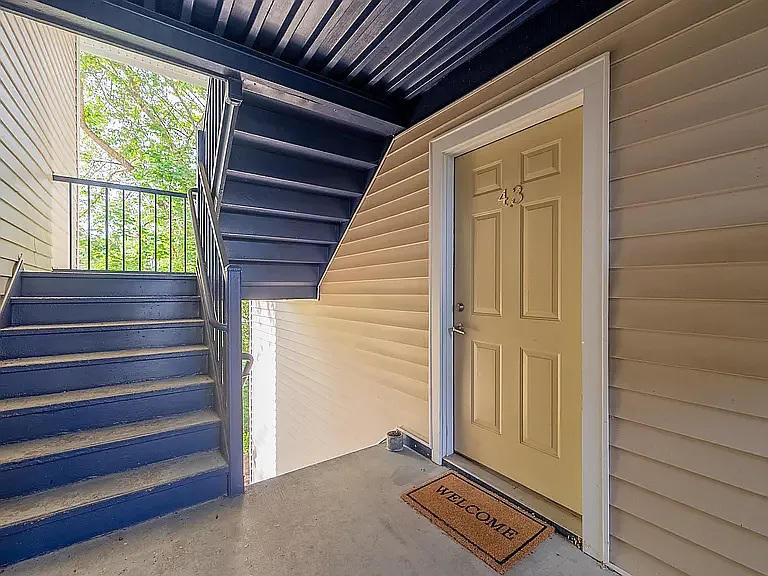 1790 Liberty Ln #D43 — Photo 9