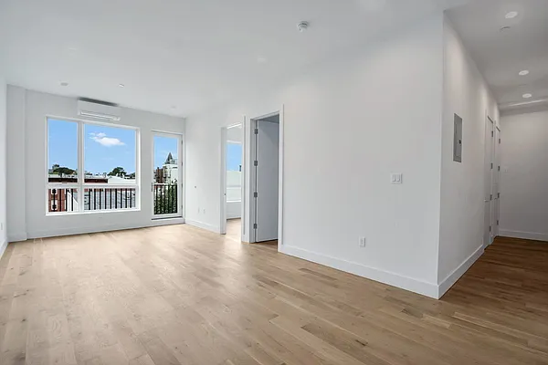 Sold by Massada Home Sales Inc | media 16