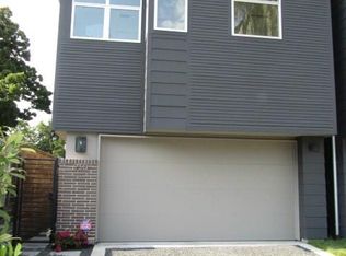 930 Adele St, Houston, TX 77009