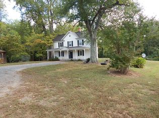 5215 Ridge Rd, Farnham, VA 22460