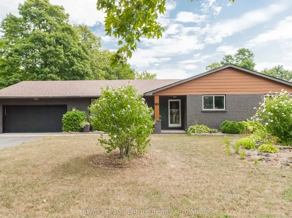 90 Carson Lake Cres, South Bruce Peninsula, ON N0H 2G0