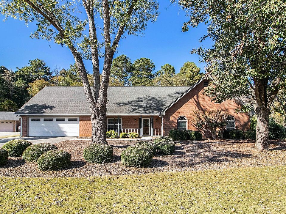 1st image of 1260 Great Oaks Dr SE