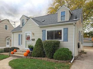 1940 W 7th St, Waterloo, IA 50702