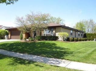 8522 W Glenbrook Rd, Milwaukee, WI 53224