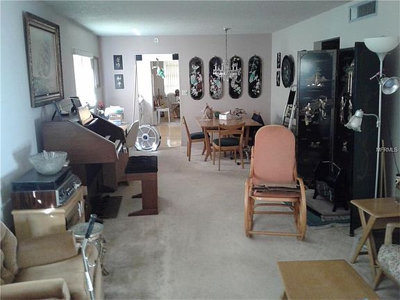 5th image of 5880 38th Ave N APT 201