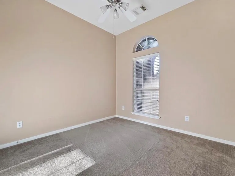 13607 Caney Springs Ln — Photo 10