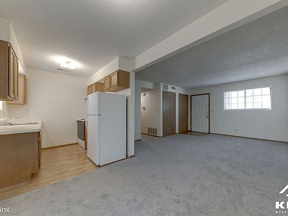 5th image of 3200 Garden Grove Pkwy APT 1C