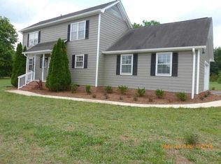 101 Stonebrook Dr, Seneca, SC 29672