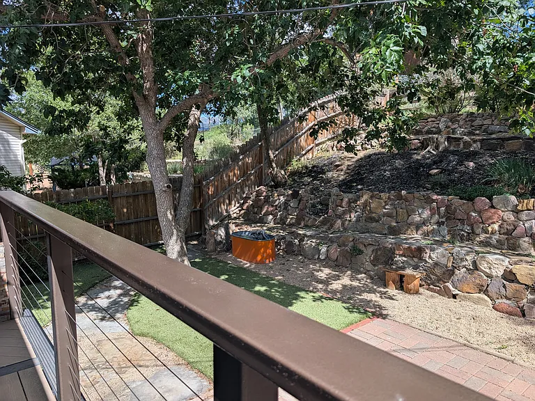 914 W Jefferson St — Photo 41