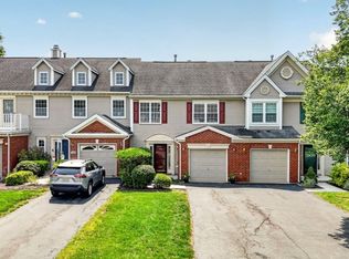 1004 Bayley Ct, Bridgewater Twp., NJ 08807