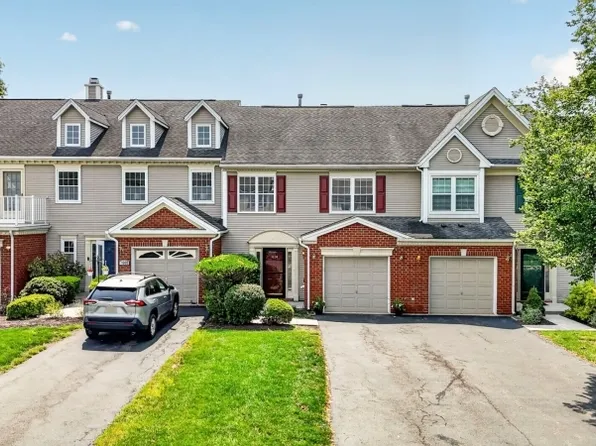 1004 Bayley Ct, Bridgewater Twp., NJ 08807