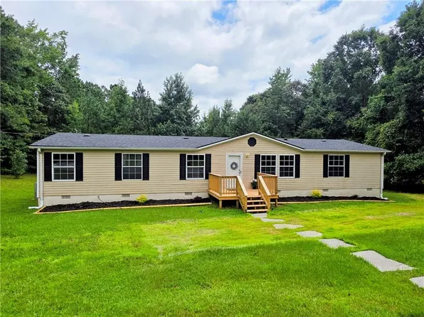 52 Floyd Rd, Forsyth, GA 31029
