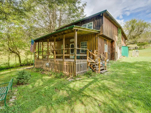 205 Helton Hollow Rd, Eidson, TN 37731