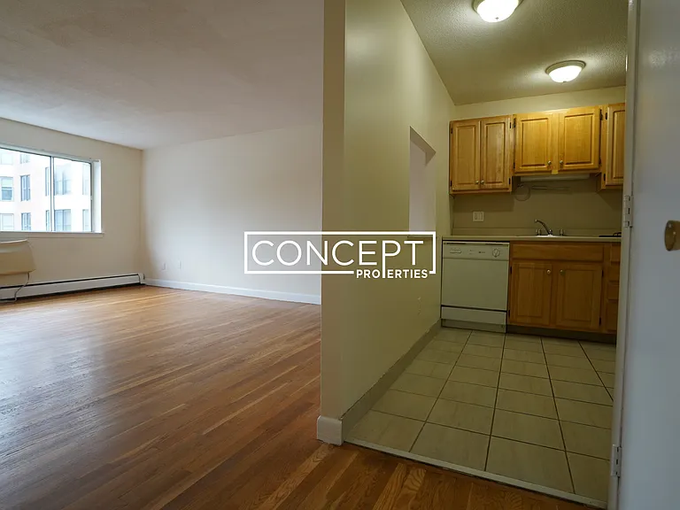 93 Gardner St #23 — Photo 5