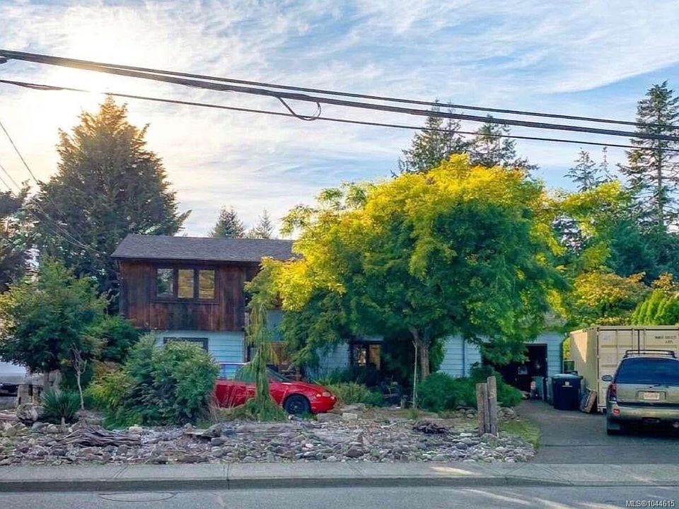 1st image of 347 Pritchard Rd