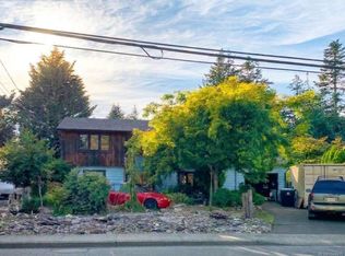 347 Pritchard Rd, Comox, BC V9M2Y8