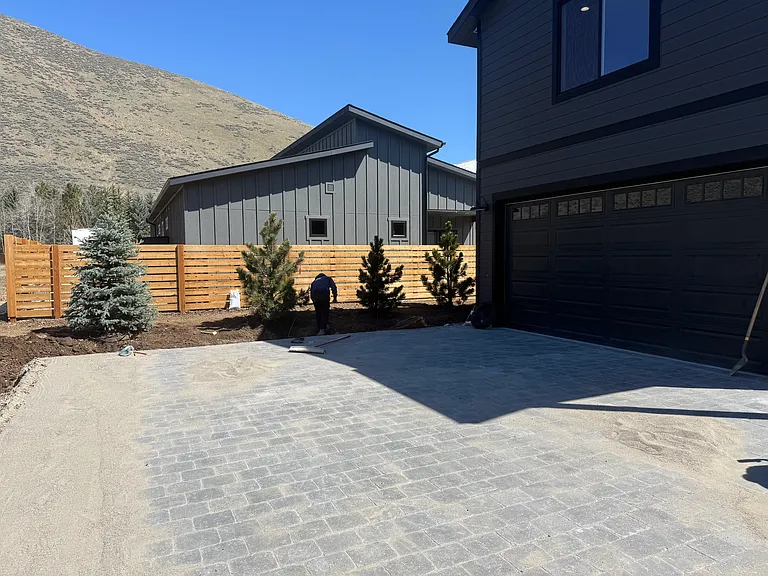 240 San Badger Dr — Photo 4