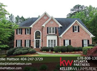 45 Parkview Trace Pass, Lilburn, GA 30047