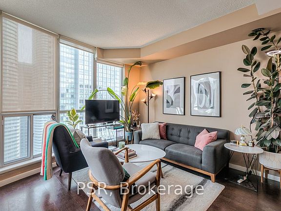 4th image of 208 Queens Quay W #3613