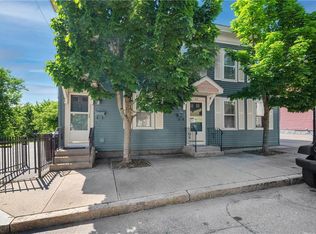 26 Lincoln St, Woonsocket, RI 02895