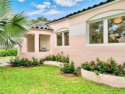 801 NE 87th St, Miami, FL, 33138