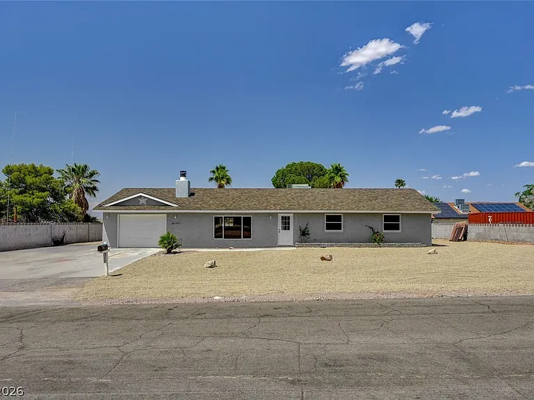 1580 Quarter Horse Dr — Photo 1