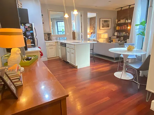 Rented by Brooklyn High Rise LLC | media 6