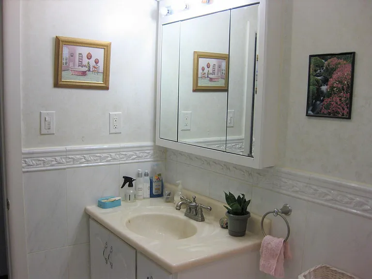 812 Pavonia Ave #1 — Photo 16