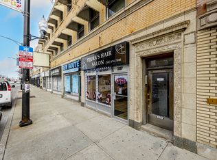 3207 N Cicero Ave APT 201, Chicago, IL 60641