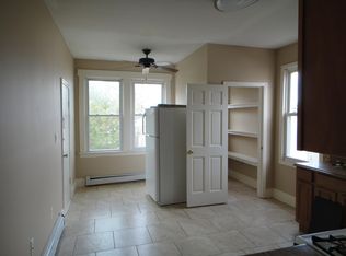 957 Grove St APT 3, Irvington, NJ 07111