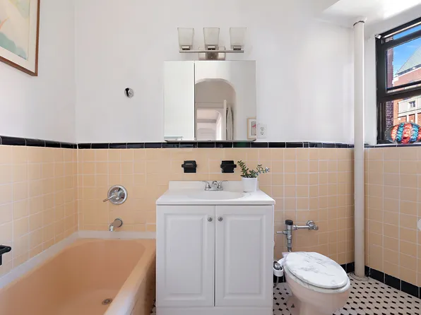 34-24 82nd Street image 7 of 9