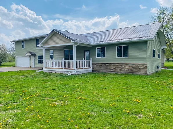 317 S Walnut St, Wilton, IA 52778