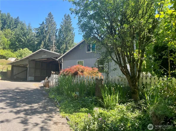 1224 Coal Creek Road, Longview, WA 98632