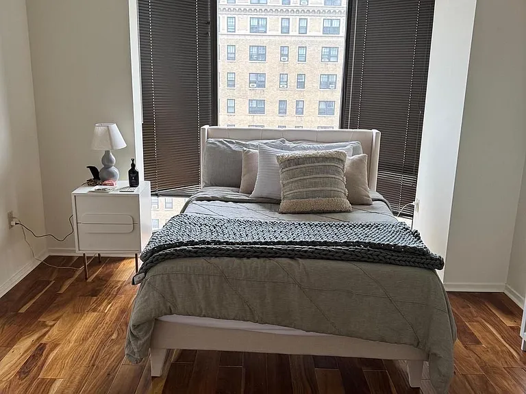 2020 Walnut St #15K — Photo 10