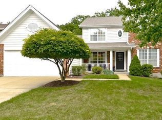 418 Buckhurst Dr, Ballwin, MO 63021
