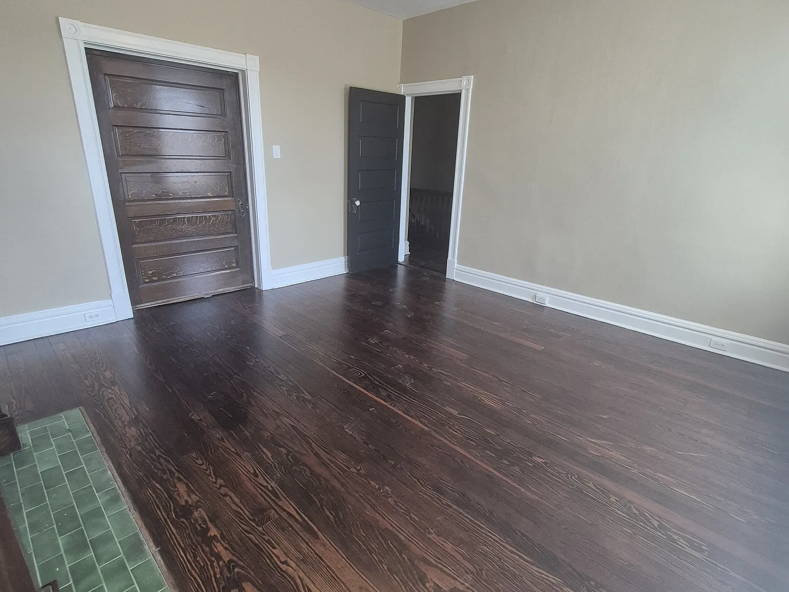 803 Eichelberger St — Photo 3