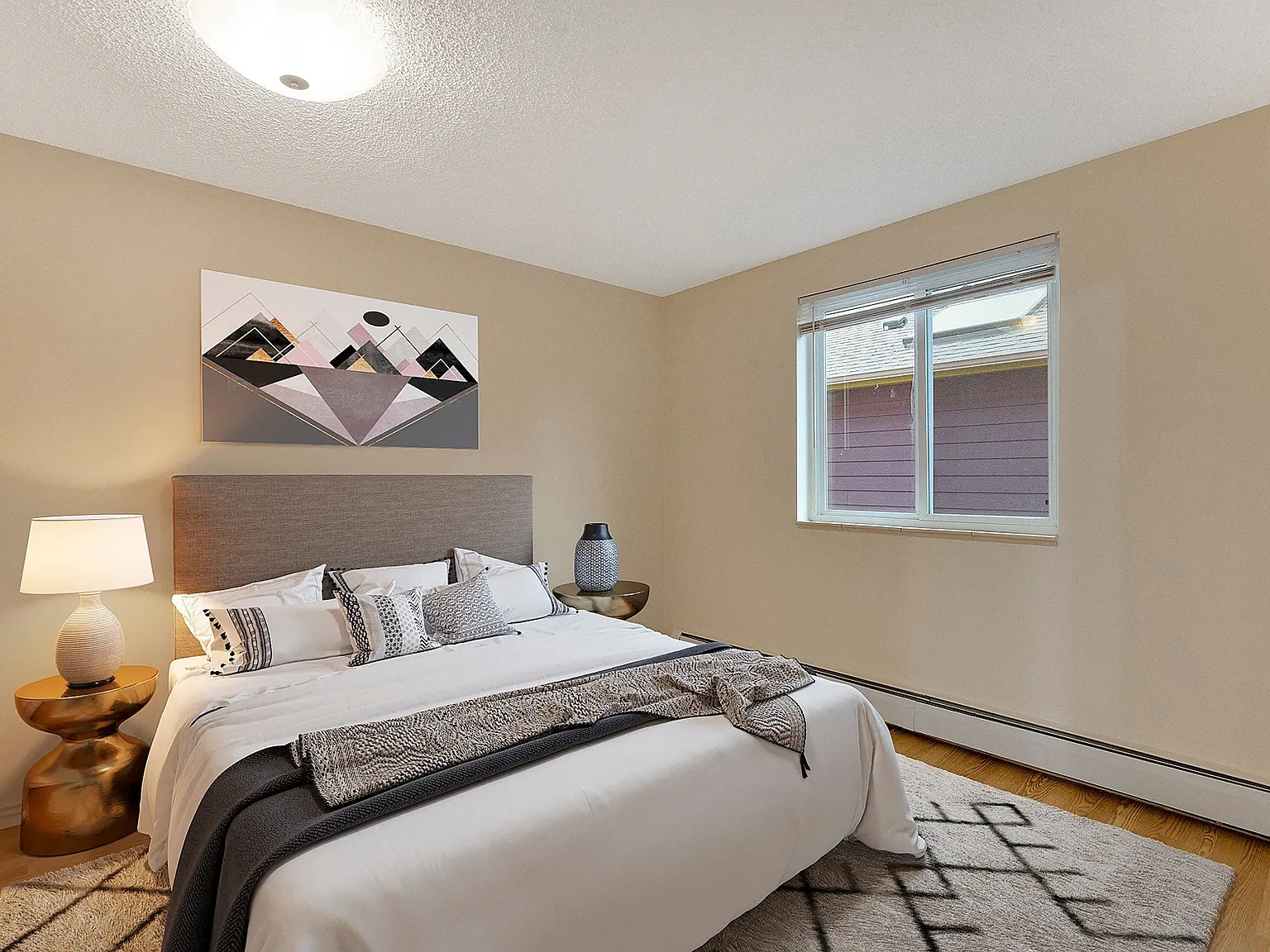 Logan Place — Photo 3