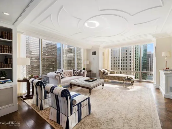 641 5th Avenue image 1 of 8