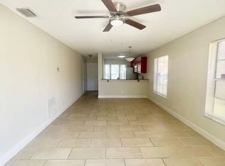 140 Plumage Ln, West Palm Beach, FL 33415