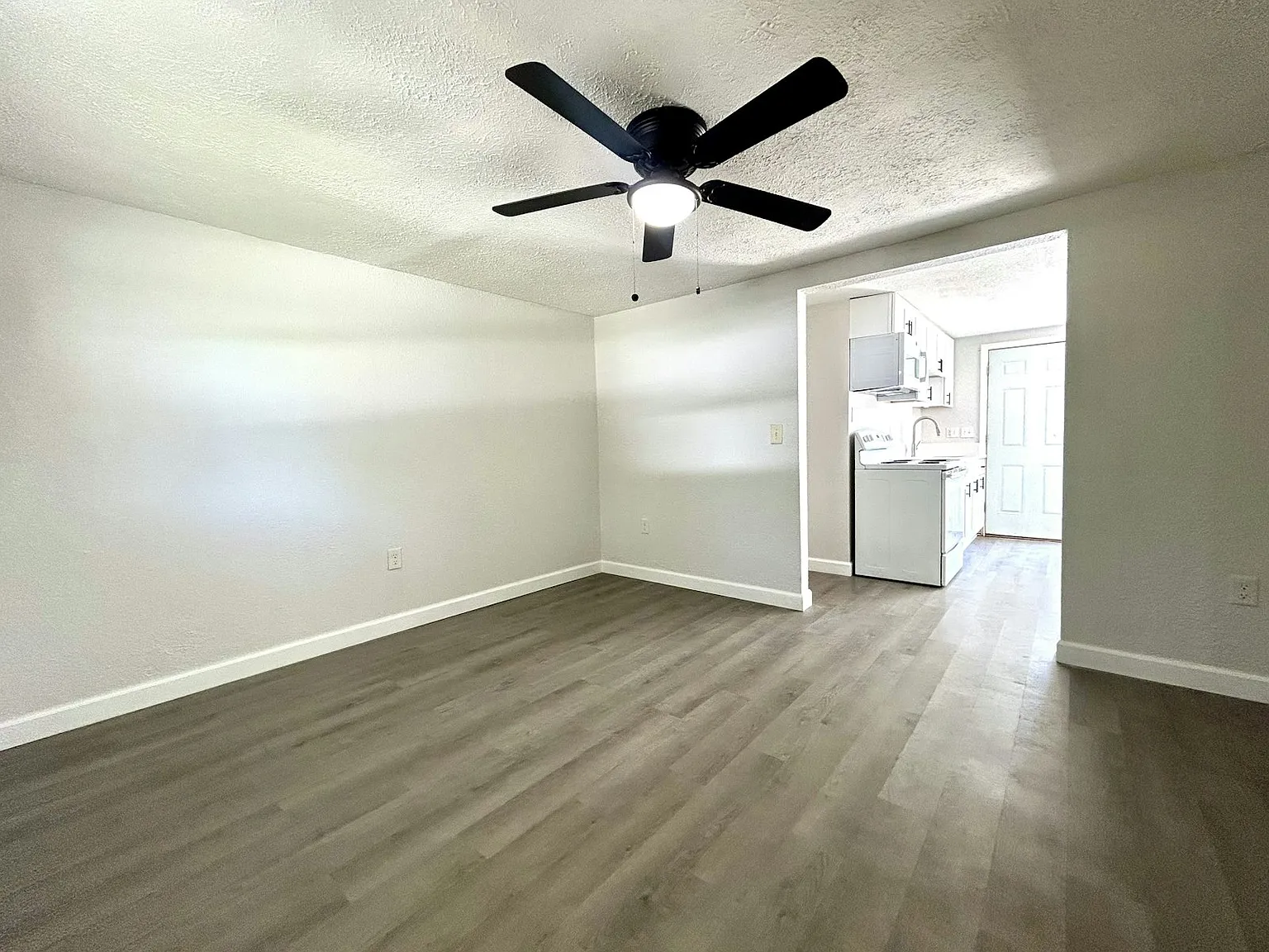 8220 Krag Drive, Unit 2 — Photo 4