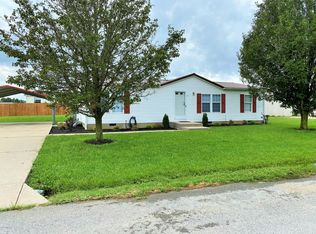 3 Edward St, Carrollton, KY 41008